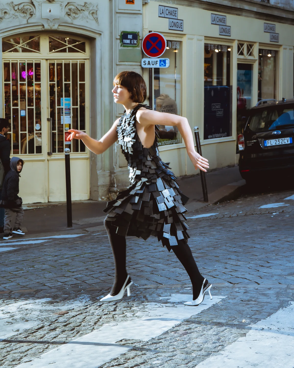 Photo the forumist magazine PÉNIBLE  par Eddy Soilihi - Image 3